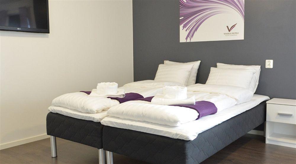 Hotel Vindeus Södertälje Buitenkant foto