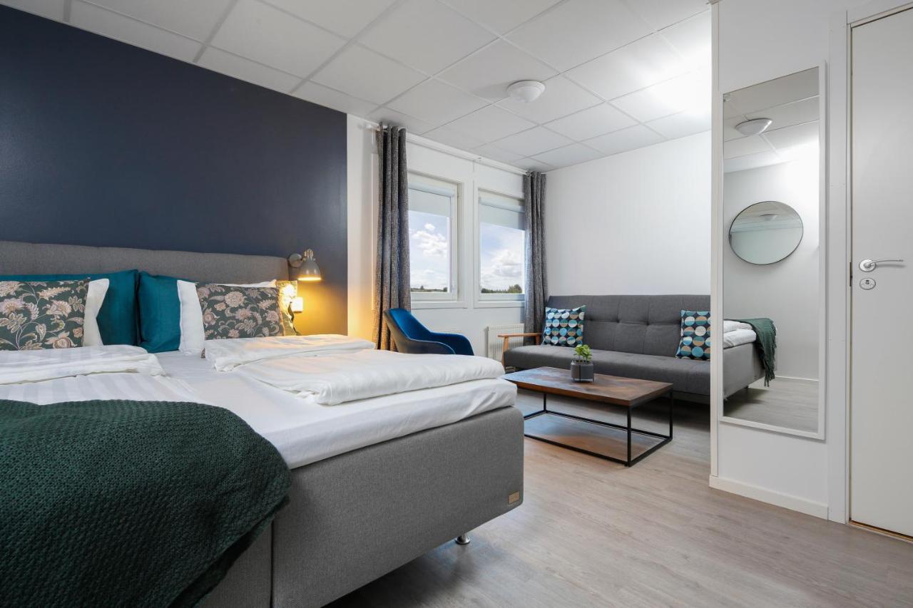 Hotel Vindeus Södertälje Buitenkant foto